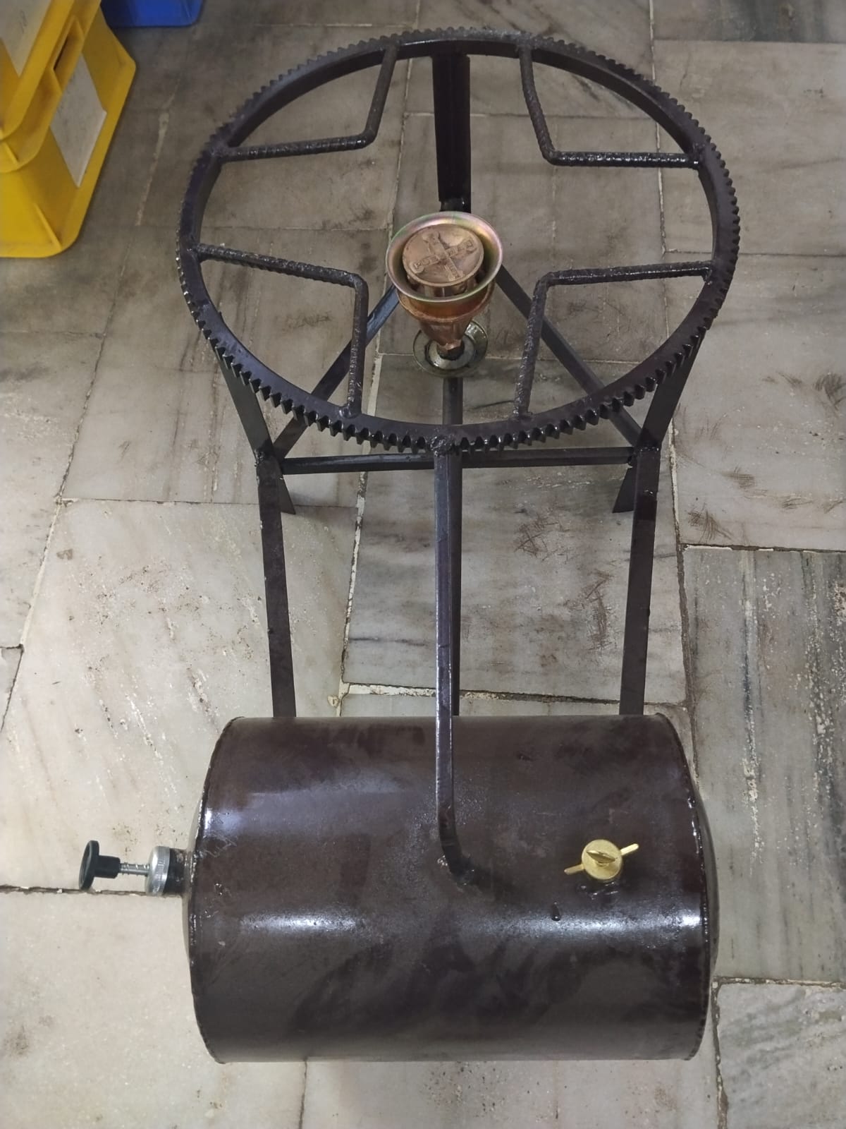 Stove Kerosene And Diesel Commercial use@5999/- Tank 10 Litres Burner 4 Number.All India delivery