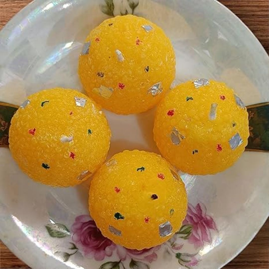 Diwali Motichoor Laddu Candles - Premium Wax Scented, Diwali Gift Pack, Diwali Decoration, Ladoo Candle Size 10X10X4 CM, Set Of 4 Pcs in Box
