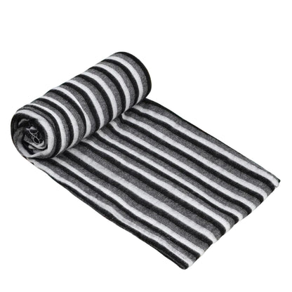 Donation blanket black and white under 99