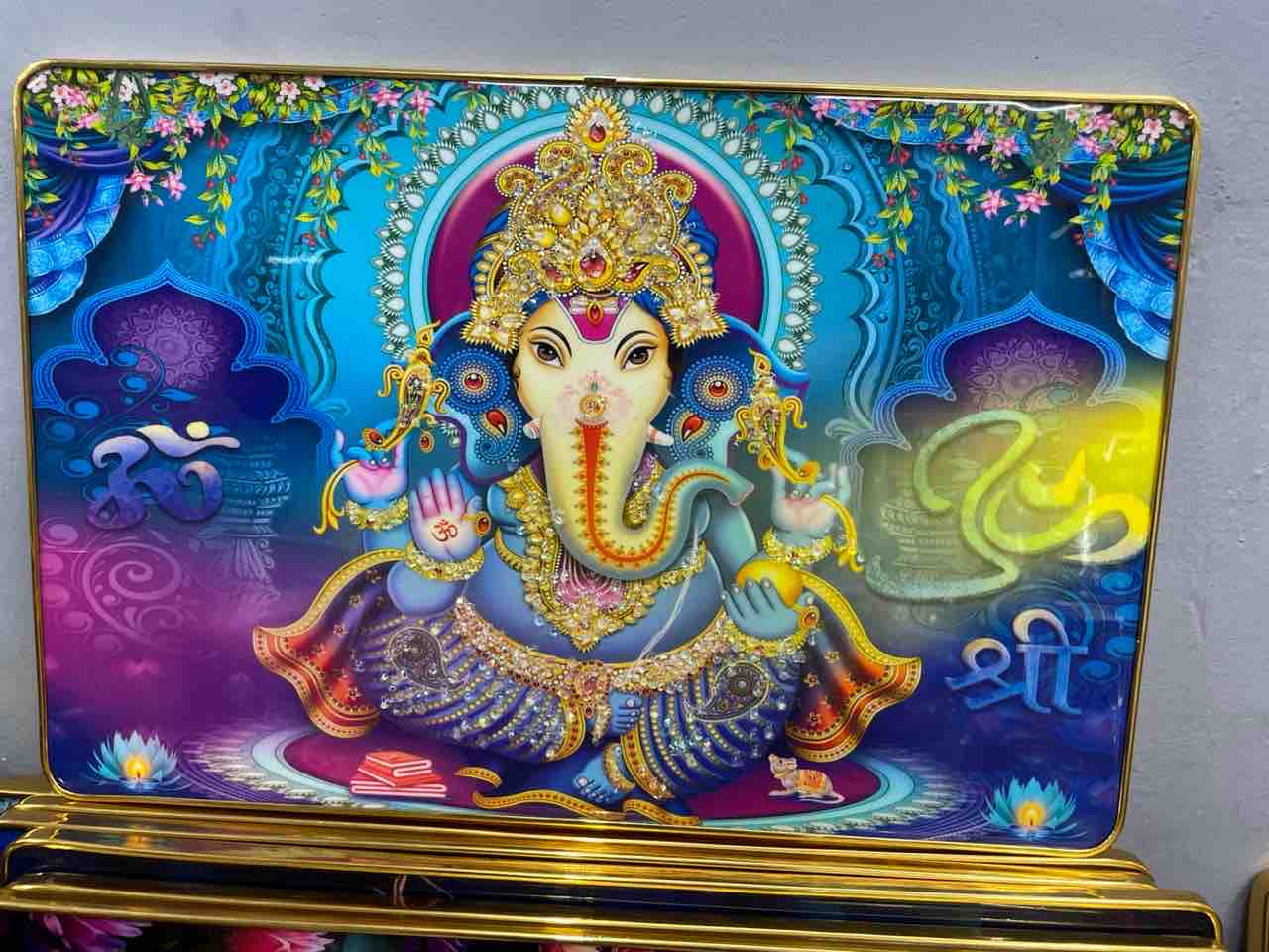 Golden MDF 12x18 Bubble Crystal Frame, For Diwali Gift, Size - 12x18 Inch , Mix Design