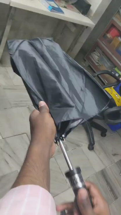Umbrella @80/- 2 Fold Manual 21 inch, Black Umbrella (Handle Design May Vary)