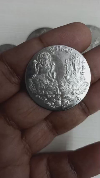Laxmi Ganesh Ji Coin for Gift and Pooja |  Laxmi Ganesh Metal Coin | Best for Diwali Gift  (Design May Vary)